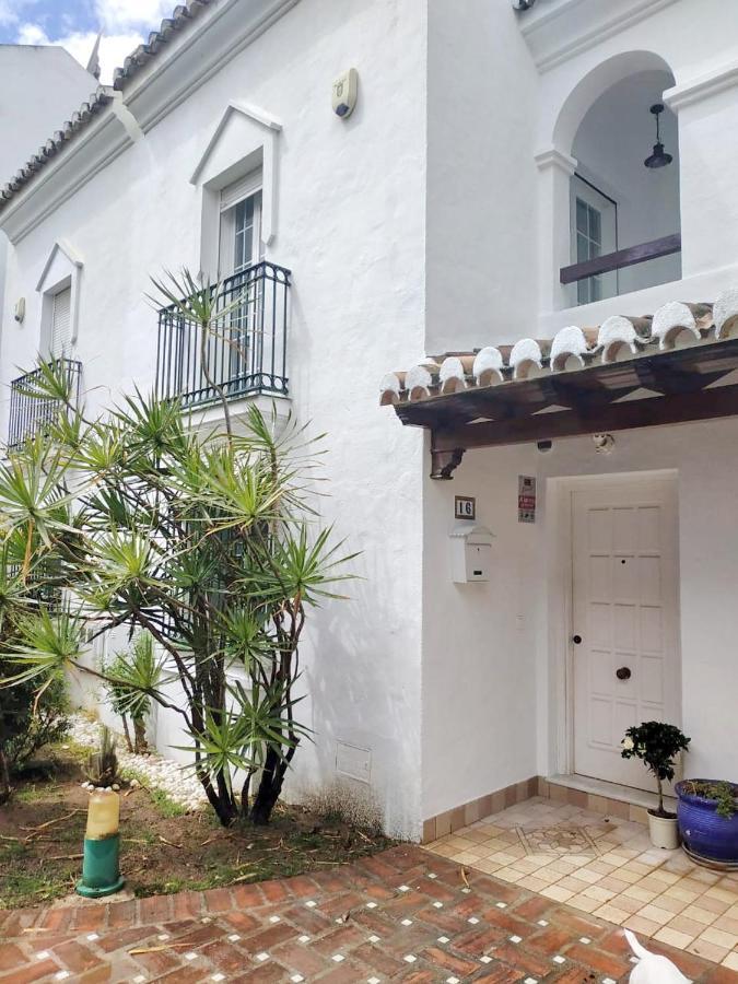 فيلا Luxury Townhouse Golden Mile ماربيا المظهر الخارجي الصورة